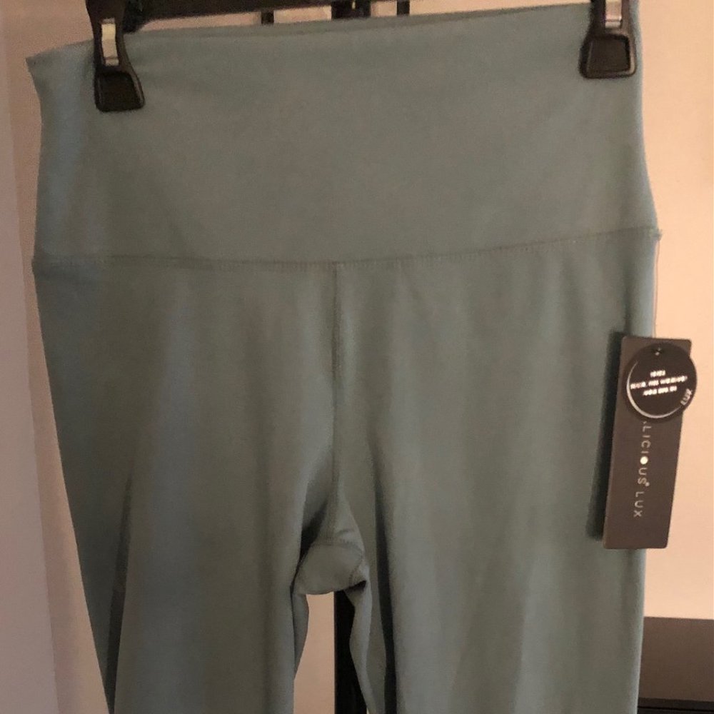 YogaLicious Yoga Pants